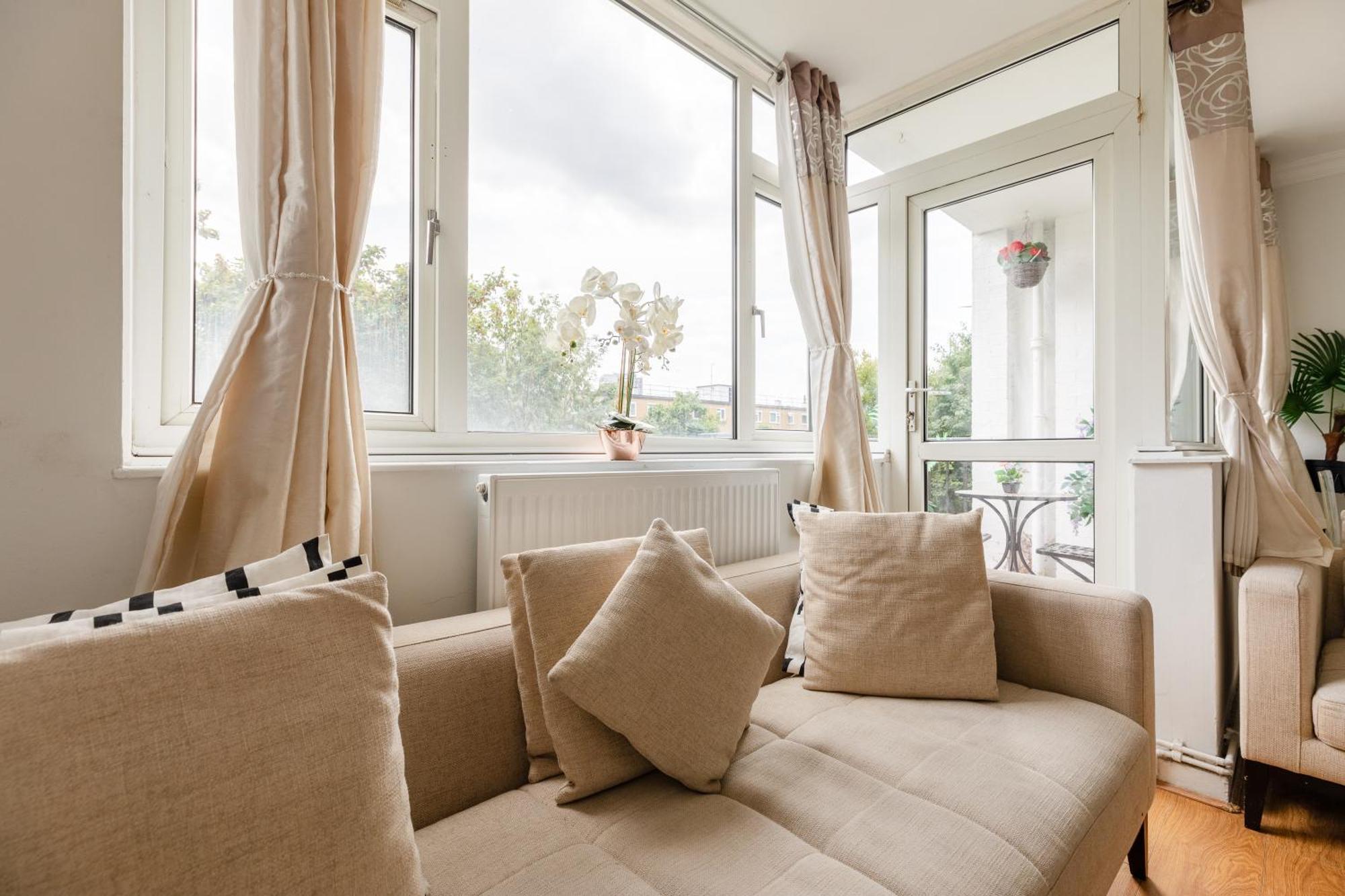Cosy 3 Bed Flat Ideal For Trips To 런던 외부 사진